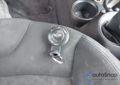 2009 Mini Cooper from USA, damaged, VIN WMWMR33539TJ94077